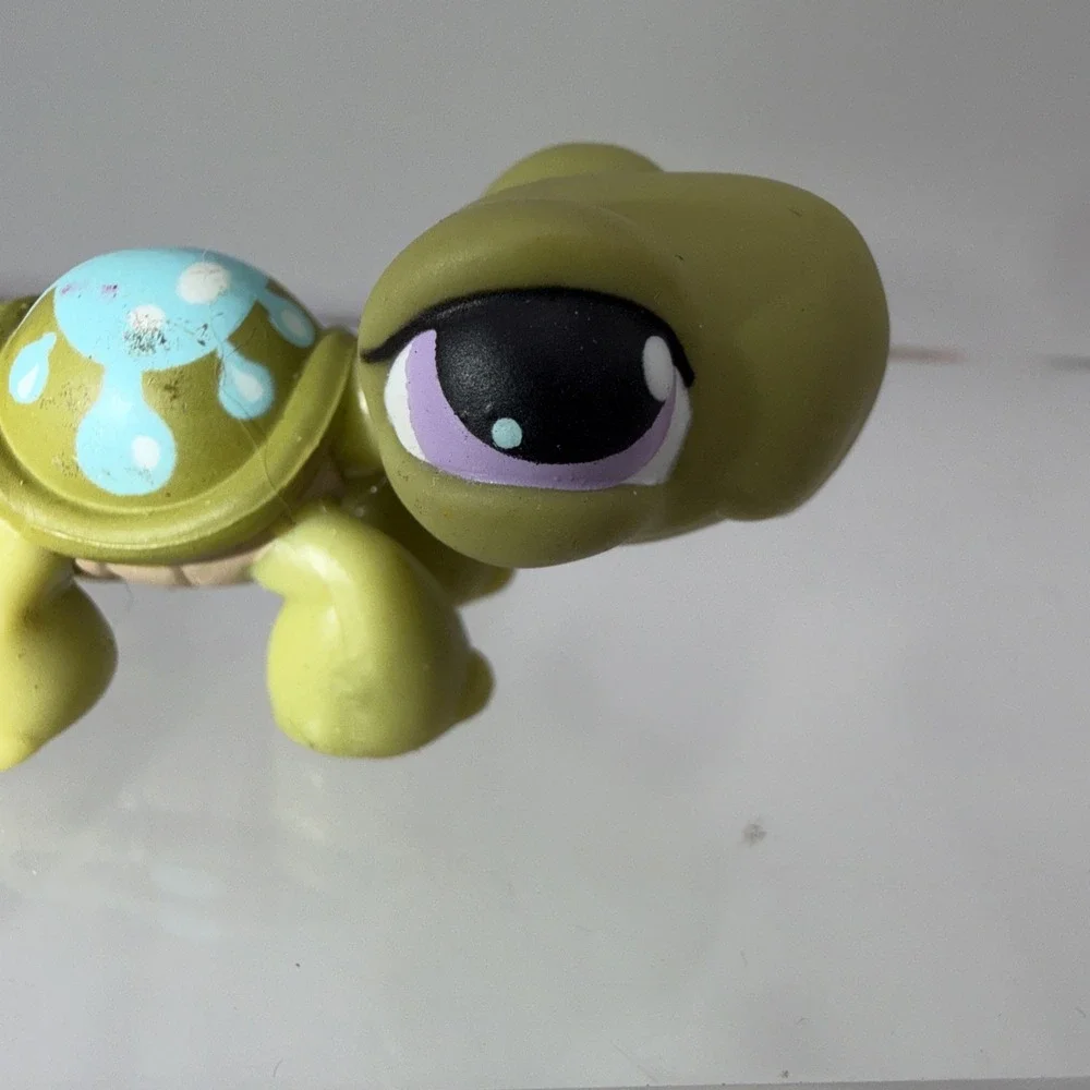 Littest Pet Shop #149 Green‎ Turtle W/ Blue Splash & Purple Dot Eyes LPS